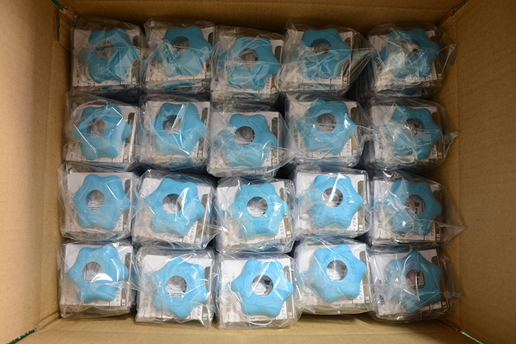 硅膠日用品外貿(mào)工廠，東莞創(chuàng)意硅膠日用品外貿(mào)爆款定制工廠哪家好